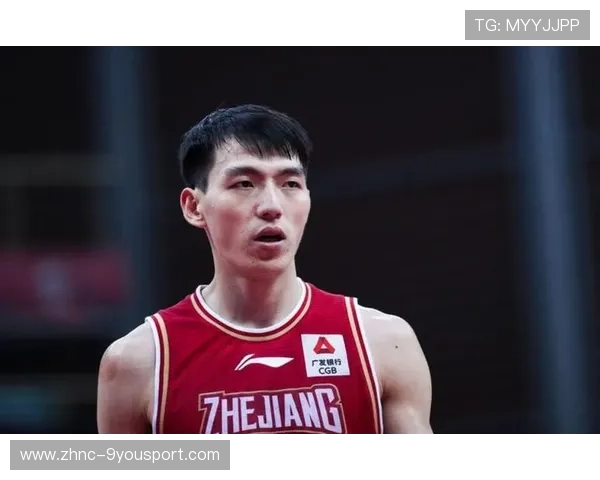 吴前外线三分稳稳落袋，浙江主场爆响